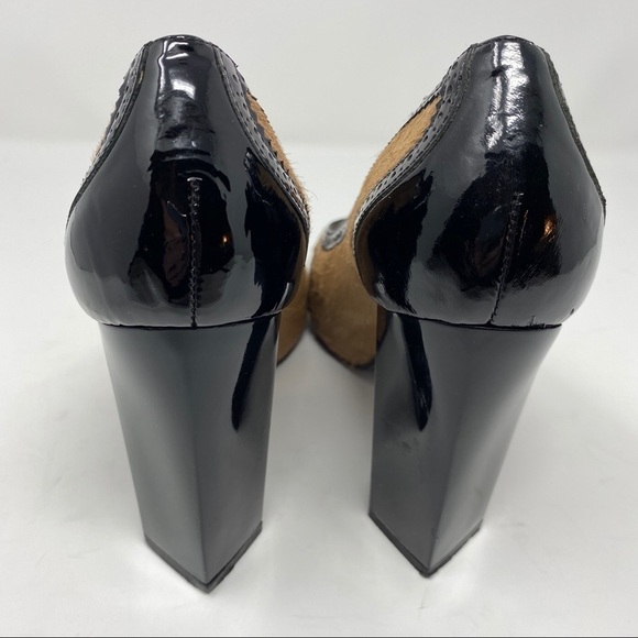 DIANE VON FURSTENBERG Calf Hair Patent Leather Peep Toe Heels, Size 7.5 - Picture 6 of 13